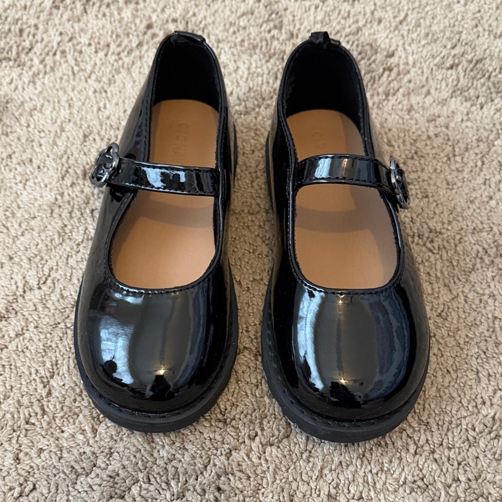 Classic Black Kids Mary Jane Shoes